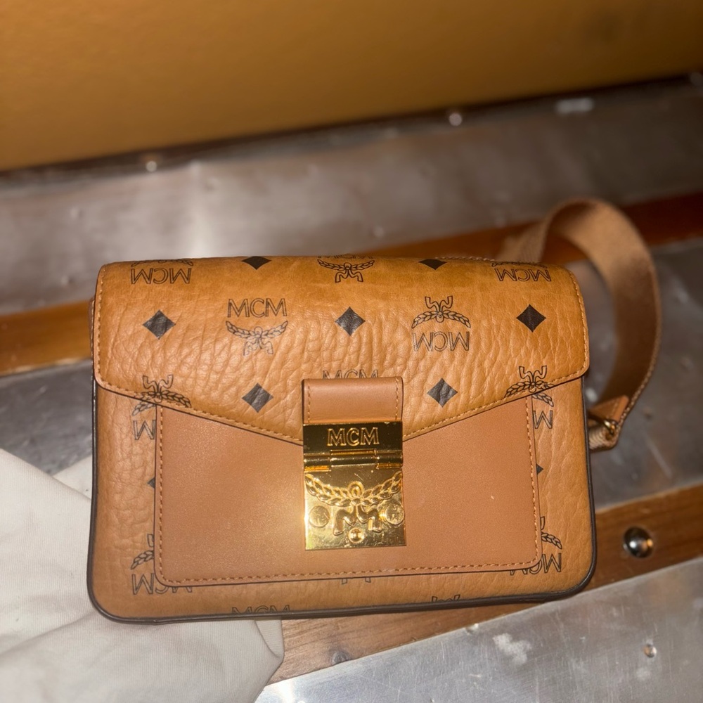 Holiday sale Unisex MCM Tan Gold 3 in 1 Bag